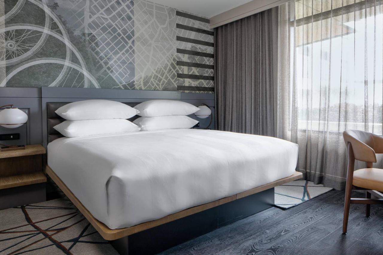 Marriott Dallas Uptown Екстериор снимка