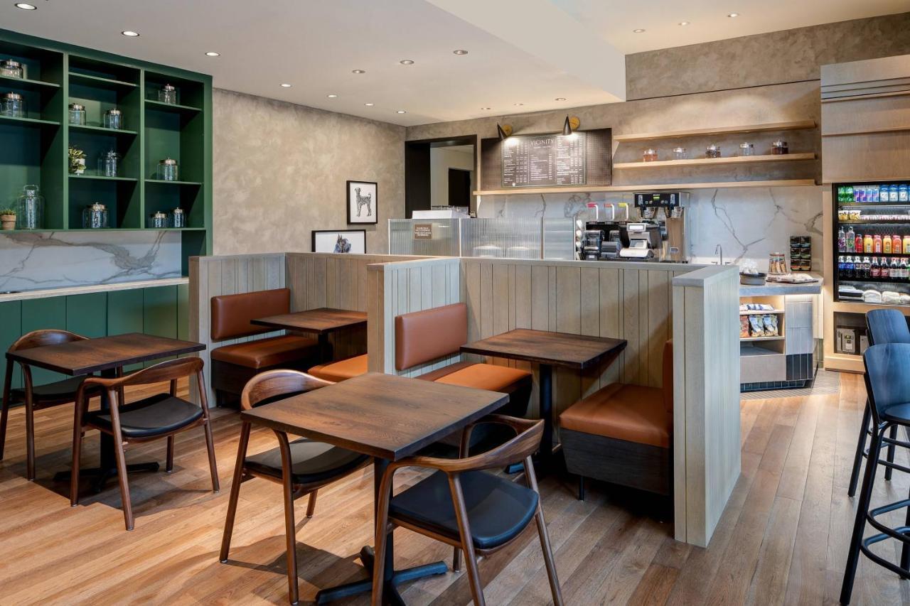 Marriott Dallas Uptown Екстериор снимка
