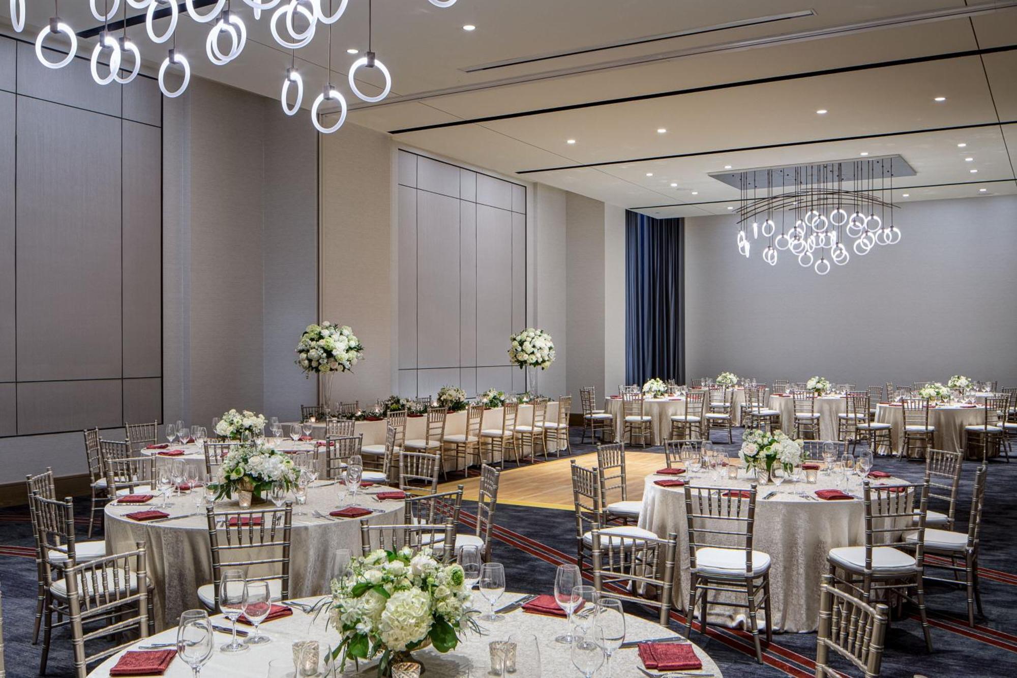 Marriott Dallas Uptown Екстериор снимка